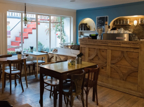 St Athans Hotel