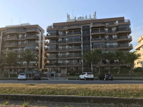 Apartamento de Frente para Praia