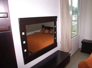 MR Hotel