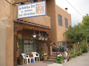 La Doña Luz Inn