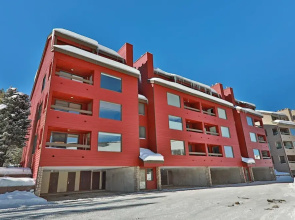 Snowblaze Athletic Club -a11 2 Bedroom Condo by RedAwning