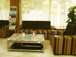 OYO Rooms Ramnagar Kalingarayan Street