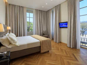 Palace Hotel