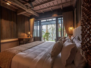 Periyar River lodge