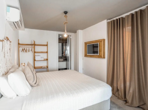 La Brezza Beach & Hotel Yalikavak