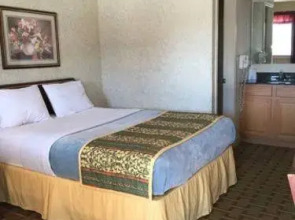 Daynite Inn