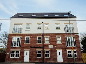 1 & 2 Bedroom Shield House Apartments Sheffield Centre