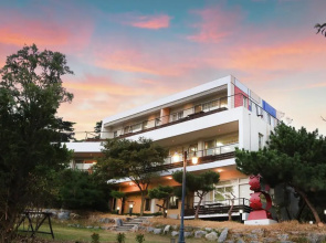Ganghwado Happyvilly Pension