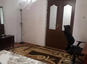 Tobyta nu primesc santieristi si petrecareti