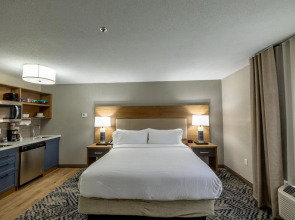 Wichita West Inn And Suites