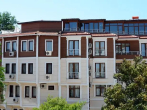 Ozbek Hotel