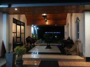 Guruge King's Island Resort