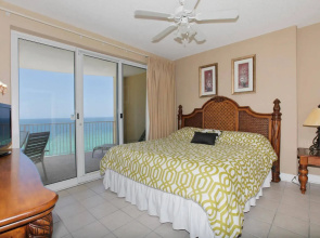 Emerald Isle Beach Resort by Panhandle Getaways