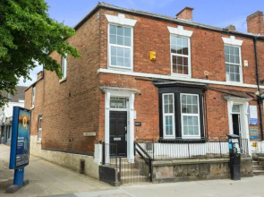 OnPoint -MODERN Studio Apt City Centre