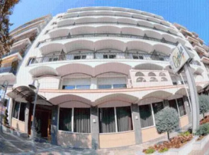 Elpida City Hotel