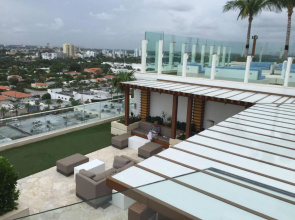 Отель Grand Beach Hotel Surfside West