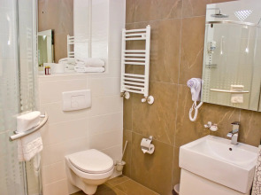 Z Executive Boutique Hotel