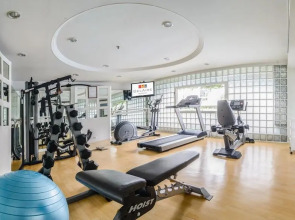 Отель BelAire Bangkok