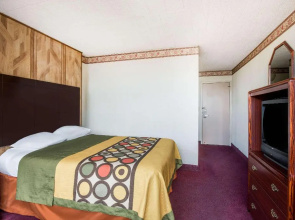 Econo Lodge Erie Near Casino
