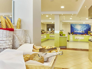Universal Hotel Marqués