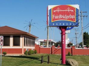 Fairbridge Inn Express