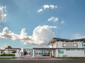 Arizona Sunset Inn