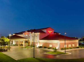 Summit Suites