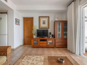 House With 4 Bedrooms in Almuñécar, With Wonderful sea View, Private P