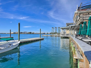 The Beaufort Flat Near Downtown & Waterfront!