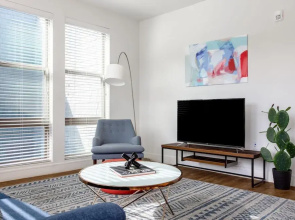 Dallas Executive 1BD 1BA Apartment
