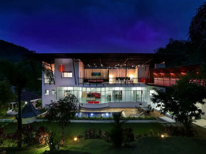 Villa Nap Dau 8 Bedrooms