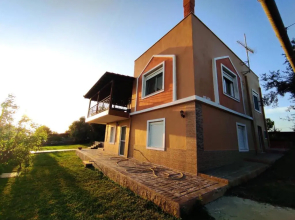 Alex House