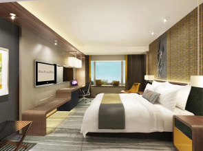 Royal Plaza Hotel