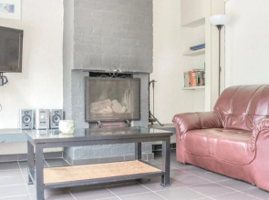 Amazing Home in Bruinisse With 2 Bedrooms and Wifi