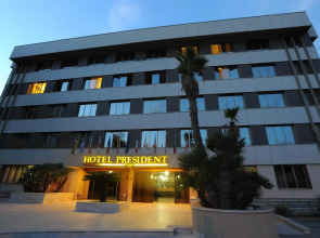 Hotel President