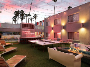 The Kinney - Venice Beach