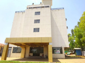 Hotel Kansar Palace