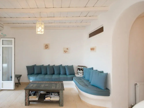 Beautiful Villa at Panormos