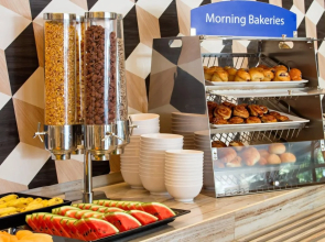Holiday Inn Express Bangkok Sathorn by IHG