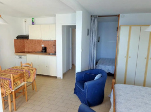 40 M², 1Ere Ligne Mer, Dernier Etage Avec Ascenseur
