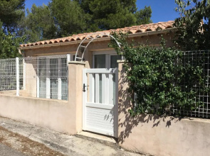 Joli Gîte avec Piscine Chauffée situé en campagne de Cavaillon, 4 personnes, LS2-292