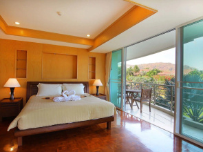 SeaRidge Hua Hin Resort & Pool Villa