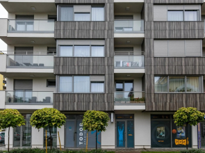 TODOR APARTMENTS Center