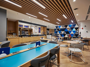 Holiday Inn Express Istanbul - Atakoy Metro by IHG