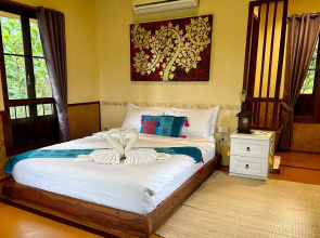 PuraVida Pai Resort