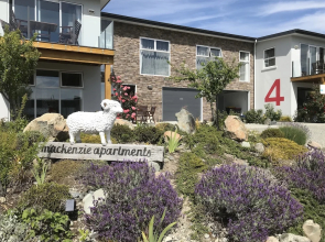 Mackenzie Apartments & Suites