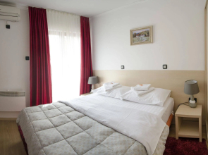 Viv Hotel