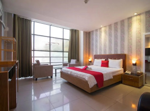 RedDoorz Near Tan Dinh Market 3