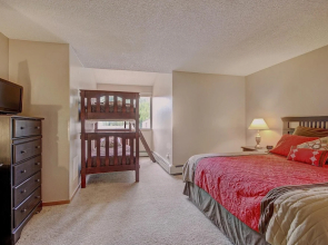 Spacious, Comfortable Retreat at Copper Mountain - VS549 by RedAwning