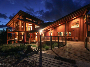 Myra Canyon Lodge + Ranch
